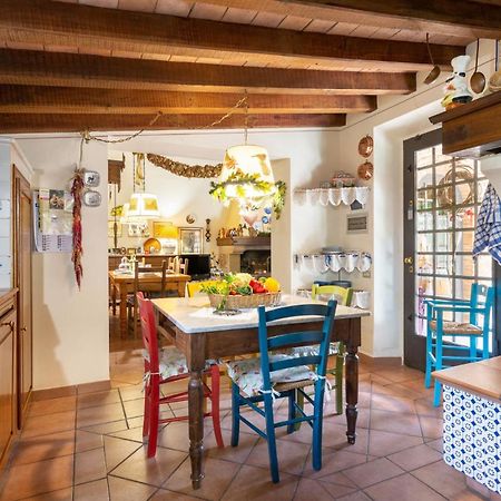 Casa Grazia Villa กัมบาสซี แตร์เม ภายนอก รูปภาพ