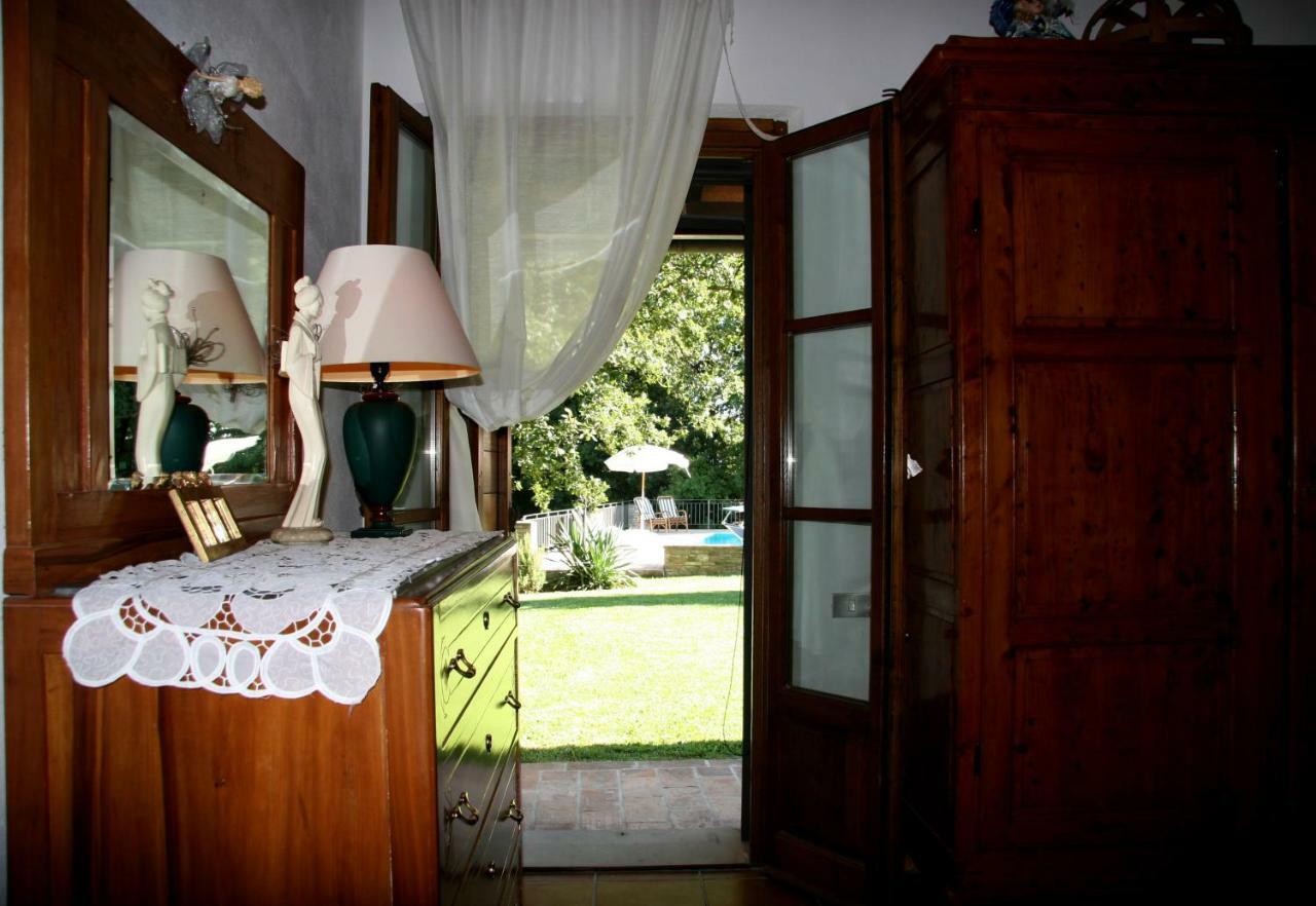 Casa Grazia Villa กัมบาสซี แตร์เม ภายนอก รูปภาพ