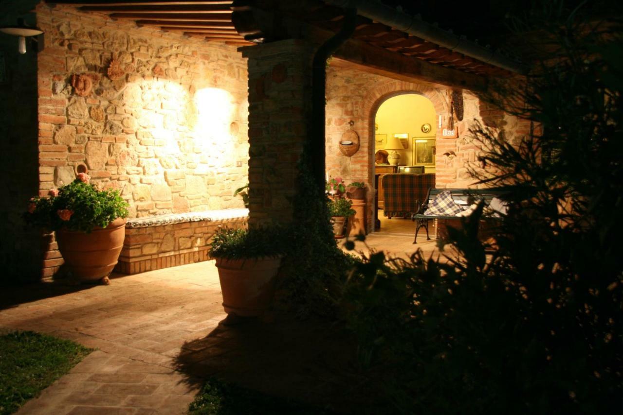 Casa Grazia Villa กัมบาสซี แตร์เม ภายนอก รูปภาพ