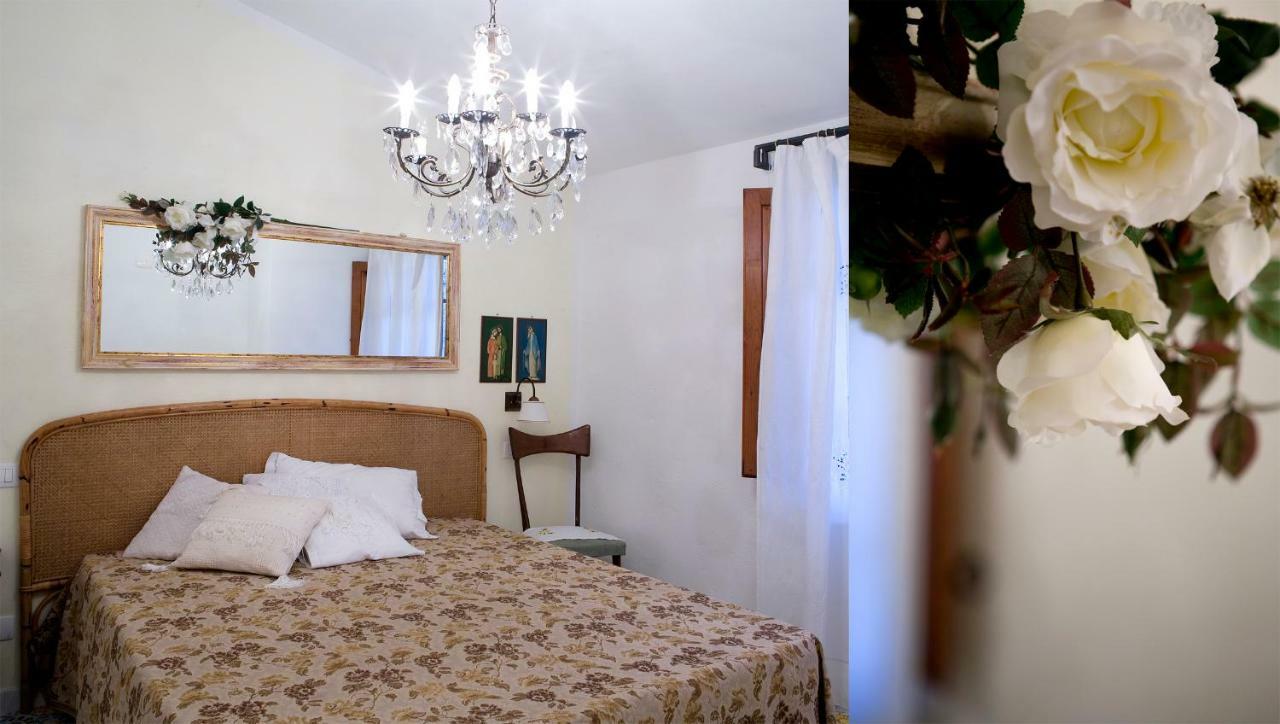 Casa Grazia Villa กัมบาสซี แตร์เม ภายนอก รูปภาพ